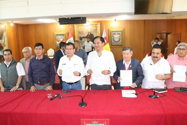 PUNTOS CRÍTICOS DEL RÍO PIURA EN CATACAOS Y CURA MORI TENDRÁN DEFENSAS RIBEREÑAS DEFINITIVAS