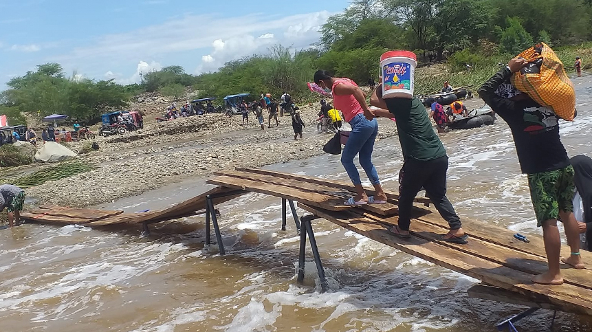 PIURA: DISTRITO DE BELLAVISTA REGISTRA MÁS DE 300 DAMNIFICADOS EN SEIS ASENTAMIENTOS HUMANOS SIN APOYO DEL GOBIERNO REGIONAL 