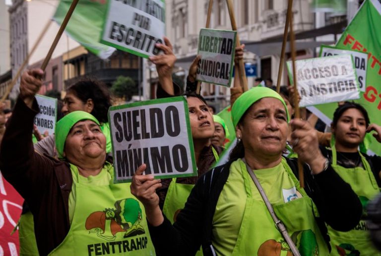 GOBIERNO DEBE IMPULSAR FORMALIZACIÓN DE LAS TRABAJADORAS DEL HOGAR EN CUMPLIMIENTO DE LEY 31047