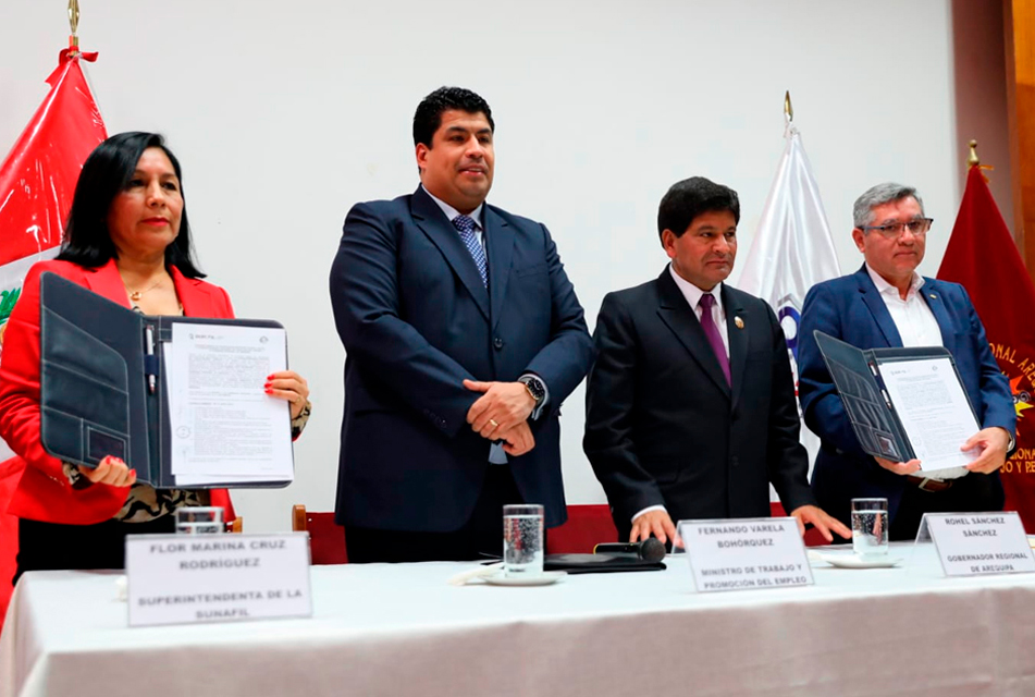 AUTORIDAD NACIONAL DEL AGUA COORDINA CON GOBIERNOS REGIONALES Y LOCALES ACCIONES PARA ENFRENTAR RIEGOS DE DESASTRES POR PRESENCIA DEL FENÓMENO DE EL NIÑO