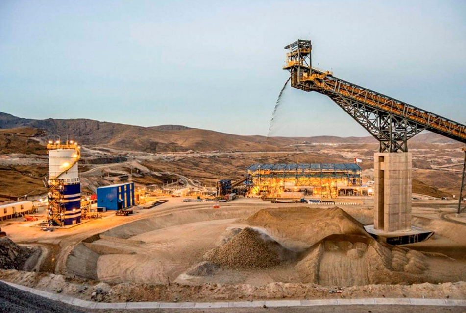 INVERSIONISTAS MINEROS ESTÁN PERDIENDO CONFIANZA EN EL PAÍS ANTE CRISIS POLÍTICA