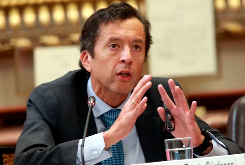 CONDICIONES DEL PAÍS SE HACEN INTOLERABLES PARA LOS INVERSIONISTAS