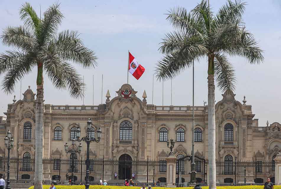 DECLARAN DÍA DE LA INSTITUCIONALIDAD, DEL ESTADO DE DERECHO Y DE DEFENSA DE LA DEMOCRACIA
