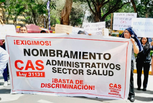 TRABAJADORES CAS DE SALUD EXIGEN APROBACIÓN DE LEY DE NOMBRAMIENTO