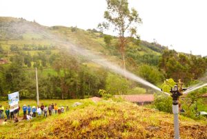 CAJAMARCA: ALCALDE DEL CENTRO POBLADO TUAL AGRADECE A AUTORIDADES Y A NEWMONT ALAC POR CONSTRUCCIÓN DE TRES SISTEMAS DE RIEGO TECNIFICADO