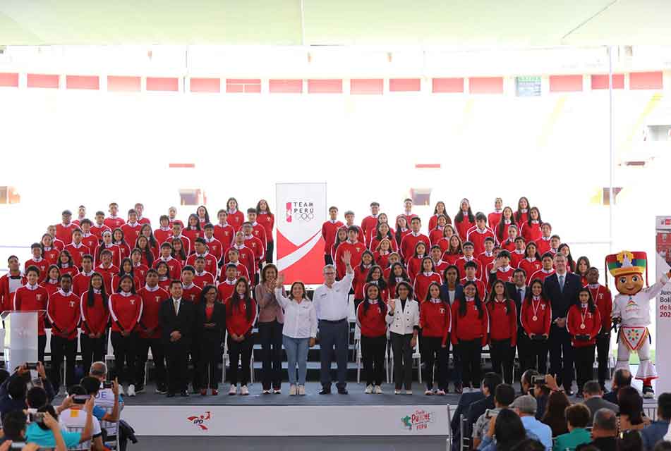 GOBIERNO REALIZÓ RECONOCIMIENTO A LOS MEDALLISTAS Y PARTICIPANTES DE LOS I JUEGOS BOLIVARIANOS DE LA JUVENTUD SUCRE 2024