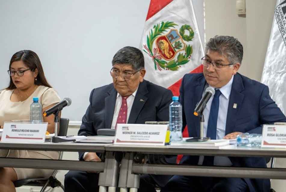 ASAMBLEA DE GOBERNADORES REGIONALES SE REÚNE CON MINISTRO MUCHO Y ANUNCIAN ENCUENTRO MINERO