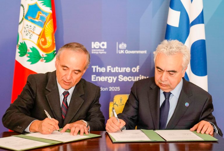 MINEM: MEMORANDO DE ENTENDIMIENTO SUSCRITO CON LA AGENCIA INTERNACIONAL DE ENERGÍA ES UNA VENTANA DE OPORTUNIDADES PARA EL PERÚ