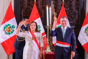 CAMBIO DE MINISTRO DE ECONOMÍA HA SIDO ABRUPTO