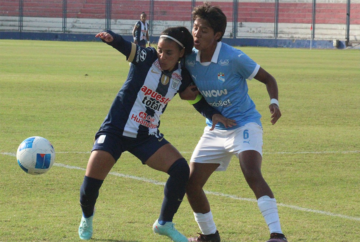EMPATE ENTRE ALIANZA LIMA Y SPORTING CRISTAL  EN VILLA EL SALVADOR