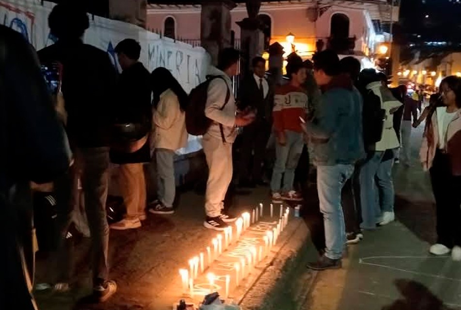 JOVENES EN CAJAMARCA IMPULSAN CAMPAÑA CONTRA LA MINERÍA ILEGAL