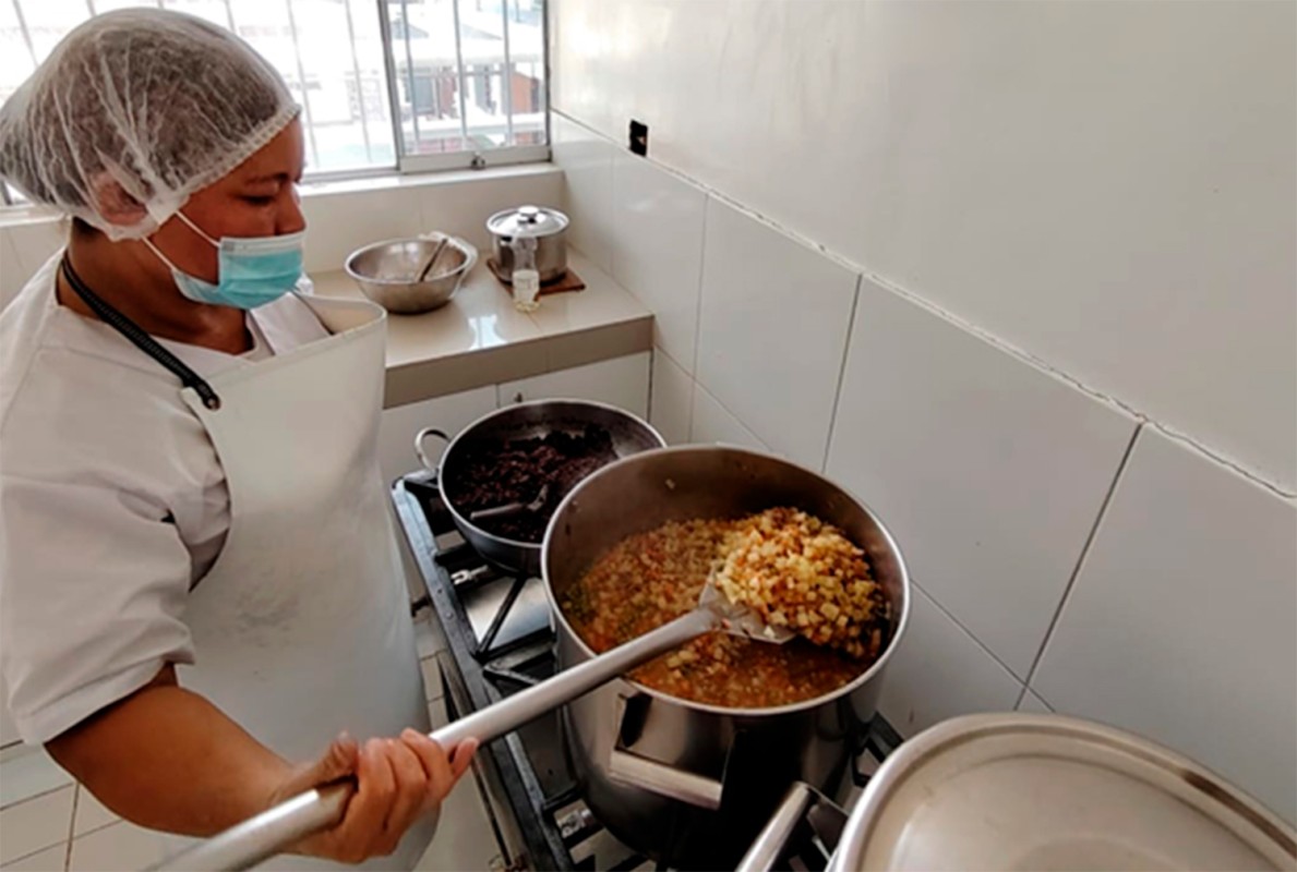 COCINANDO CON CUNA MÁS: PREPARA UNA NUTRITIVA MATASQUITA CON SANGRECITA, CARNE Y ARROZ FORTIFICADO PARA EL BUEN DESARROLLO DE TU HIJO