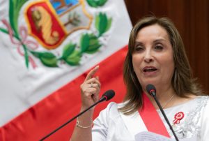CONGRESO ARCHIVA DENUNCIA CONSTITUCIONAL CONTRA DINA BOLUARTE POR EL CASO ROLEX
