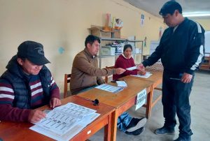 DESCONEXIÓN DE LOS ELECTORES EN EL PROCESO ELECTORAL ES LA PRINCIPAL AMENAZA PARA LAS PRÓXIMAS ELECCIONES