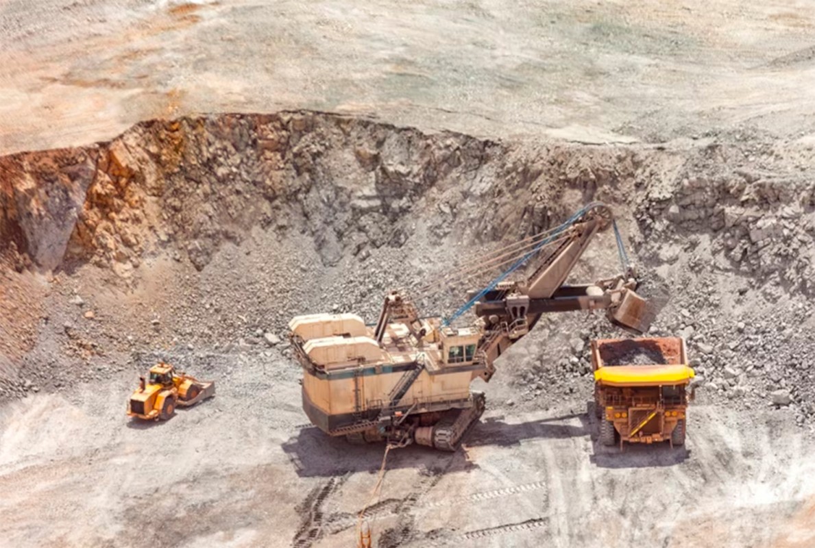 EXPERTO CUESTIONA ENFOQUE DEL GOBIERNO EN PATAZ CONTRA MINERÍA ILEGAL