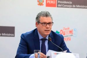 DENUNCIAN QUE EL MINISTERIO DE EDUCACIÓN GASTÓ S/55 MIL EN VIDEO INSTITUCIONAL A FIN DE MEJORAR LA IMAGEN DE MORGAN QUERO