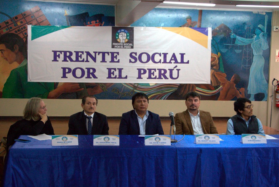 PRESENTAN FRENTE SOCIAL POR EL PERÚ PARA ENFRENTAR LOS PROBLEMAS DEL PAÍS