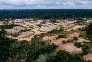 REINFO SEGUIRÁ FUNCIONANDO A FAVOR DE LA MINERÍA ILEGAL