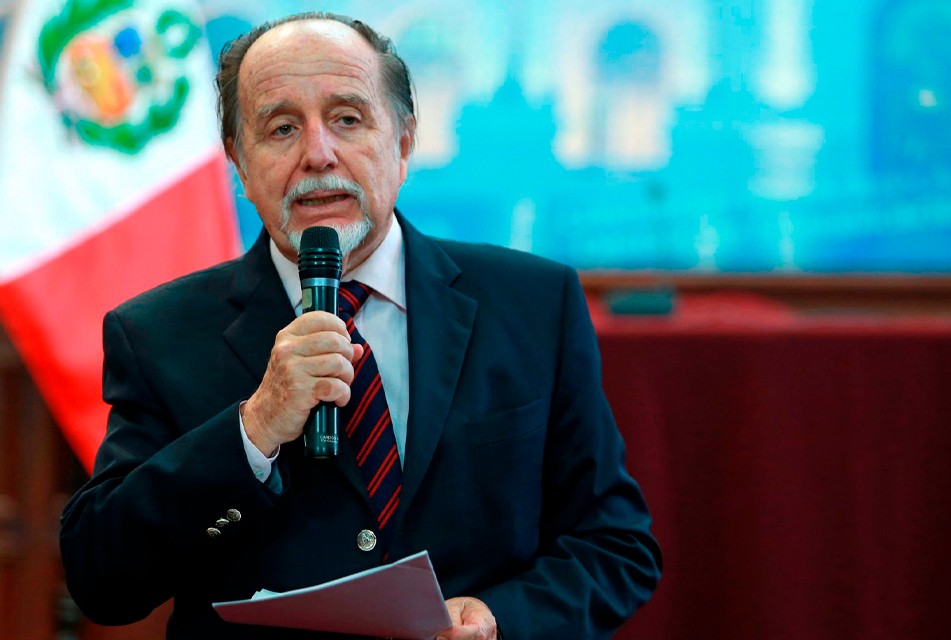 MARTÍN BELAUNDE INSTA A AUTORIDADES GARANTIZAR LA SEGURIDAD ENERGÉTICA EN PERÚ