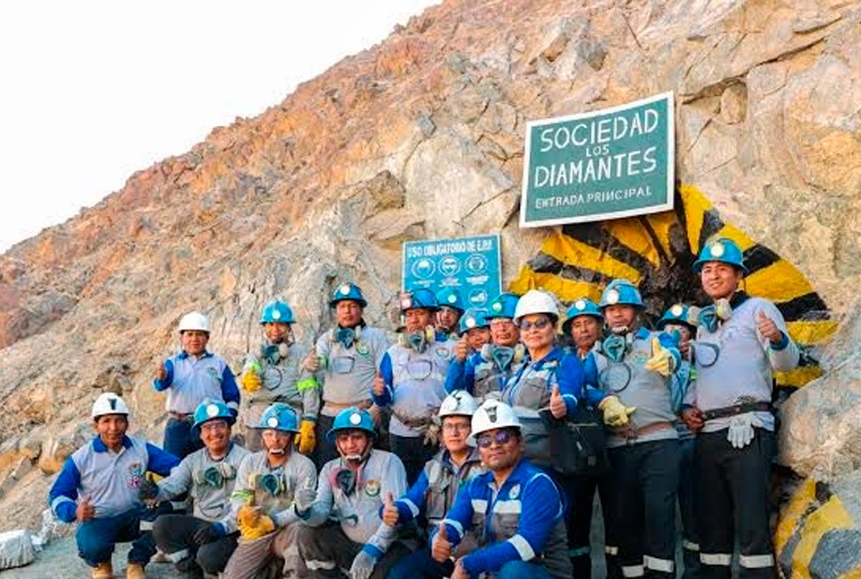 MINEM EVALÚA CAMBIOS SIGNIFICATIVOS AL REGLAMENTO DE LA LEY 32213 DEL PROCESO DE FORMALIZACIÓN MINERA