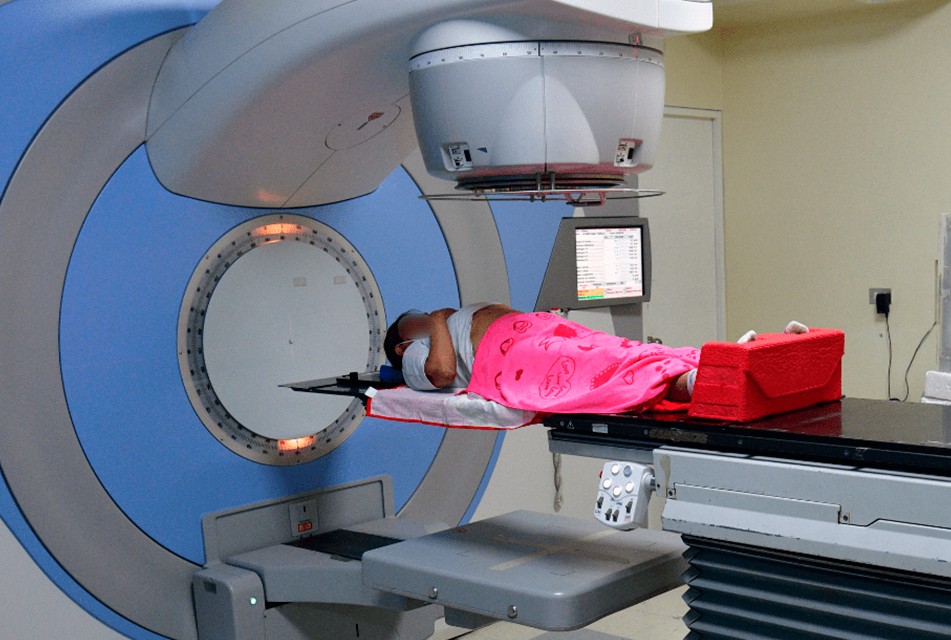 PERÚ COMPRAS: LA HOMOLOGACIÓN DEL SERVICIO DE RADIOTERAPIA HARÁ MÁS FÁCIL EL ACCESO AL TRATAMIENTO CONTRA EL CÁNCER A NIVEL NACIONAL