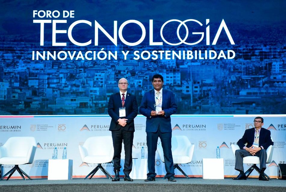 PERUMIN 37: CENA STEM BUSCA FOMENTAR CARRERAS DE CIENCIA, TECNOLOGÍA E INGENIERÍA EN NIÑAS DE AREQUIPA