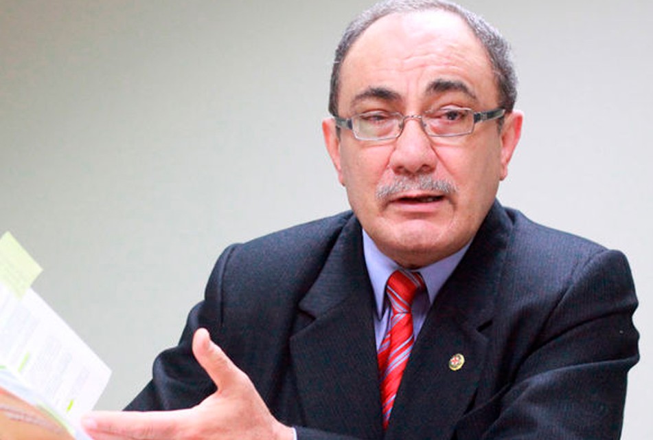 IDEL VEXLER: “MAESTROS JUBILADOS NO PIDEN CARIDAD, PIDEN JUSTICIA”