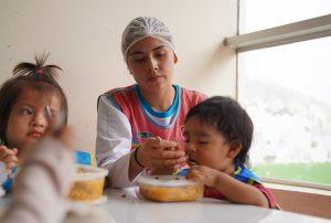 COCINANDO CON CUNA MÁS: PREPARA UN NUTRITIVO ESTOFADO DE HÍGADO DE POLLO PARA PREVENIR LA ANEMIA INFANTIL