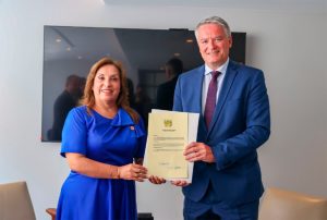 PRESIDENTA REAFIRMA EN LA OCDE COMPROMISO DEL PERÚ DE SEGUIR TRABAJANDO EN SU ADHESIÓN