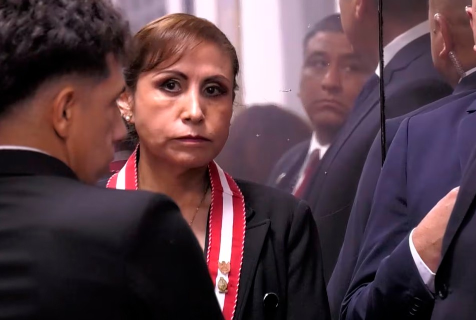 JOSÉ BELÓN: “NO FUE CORRECTA LA FORMA DE PATRICIA BENAVIDES DE TOMAR EL CARGO DE FISCAL DE LA NACIÓN”