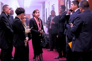 LA RESTITUCIÓN DE PATRICIA BENAVIDES COMO FISCAL SUPREMO NO GARANTIZA SU RETORNO COMO FISCAL DE LA NACIÓN