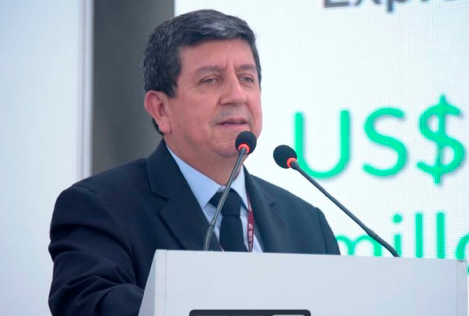 EL GOBIERNO TIENE EL RETO DE DESTRABAR GRANDES PROYECTOS MINEROS