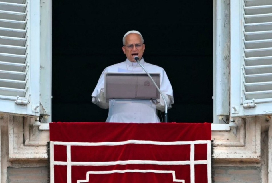 EL PAPA LLAMA A FRENAR LA GUERRA ANTES DE QUE SE CONVIERTE EN UNA "VORÁGINE IRREPARABLE"