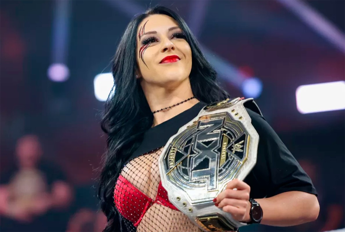 VAQUER DEBUTA EN RAW Y CLASIFICA A MONEY IN THE BANK