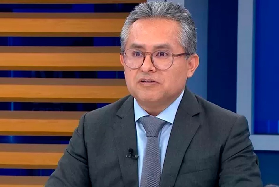 JNJ DEBE ACATAR LA DECISIÓN JUDICIAL QUE SUSPENDE A PATRICIA ESPINOZA COMO FISCAL SUPREMA