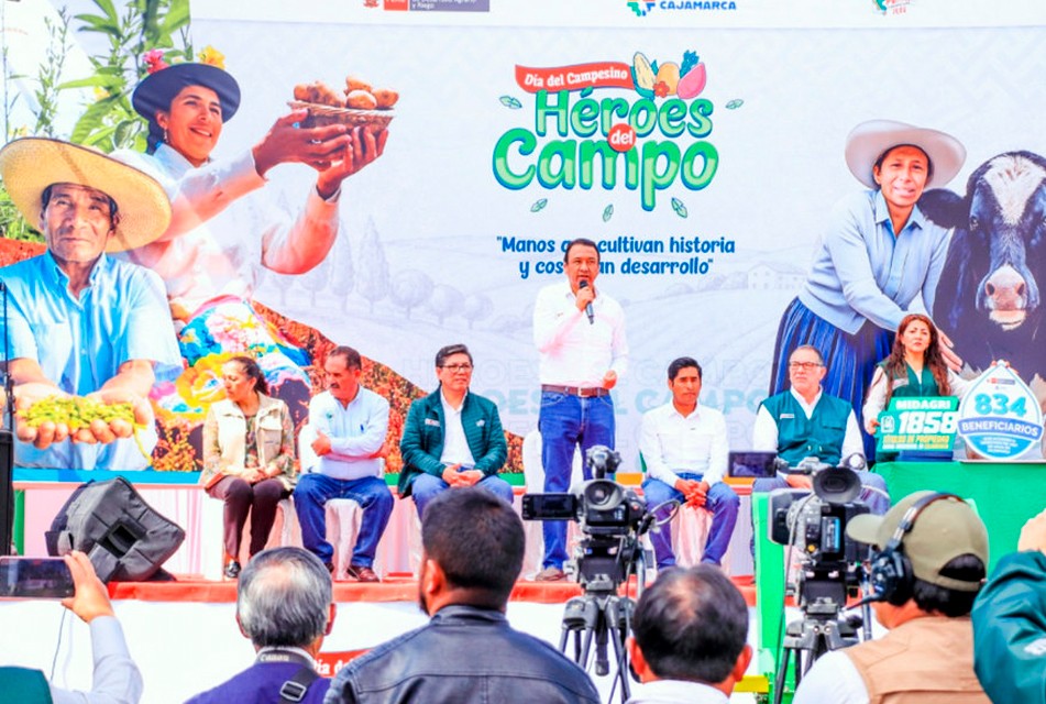 LICITACIÓN INTERNACIONAL PARA LA CONSTRUCCIÓN DE LA PRESA DE CHONTA SERÁ EN JULIO 2025 ANUNCIA MINISTRO ÁNGEL MANERO