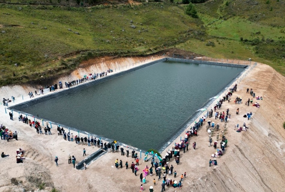 GORE CAJAMARCA CONSTRUIRÁ 15 MIL RESERVORIOS EN LAS 13 PROVINCIAS Y 127 DISTRITOS DE LA REGIÓN