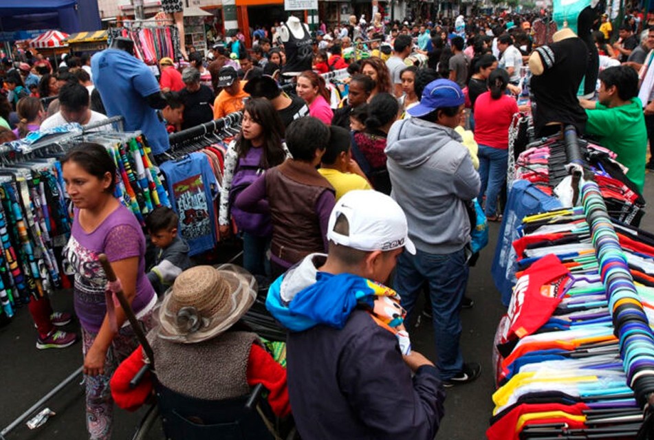 EN EL PERÚ NO ESTAMOS AVANZANDO EN EL PROCESO DE FORMALIZACIÓN: 7 DE CADA 10 TRABAJADORES ESTÁN EN LA INFORMALIDAD