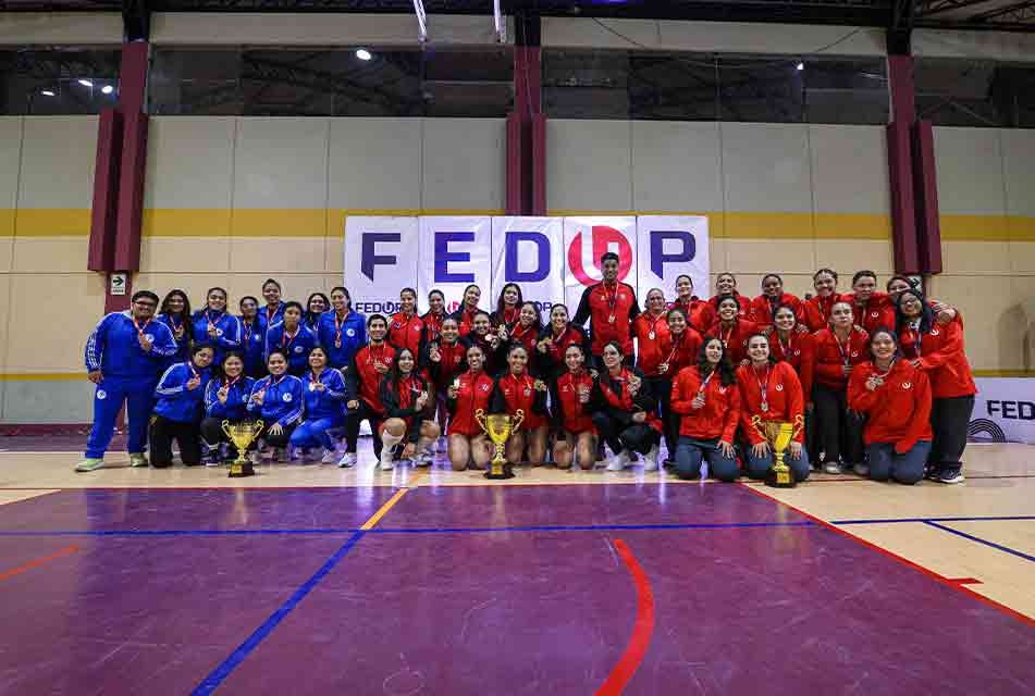 SALEN LOS CAMPEONES UNIVERSITARIOS EN LIMA