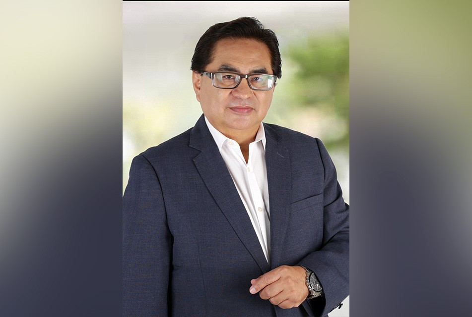 FIL LIMA 2025 | ANTHONY CHOY: DEL MISTERIO A LA POESÍA ENCENDIDA