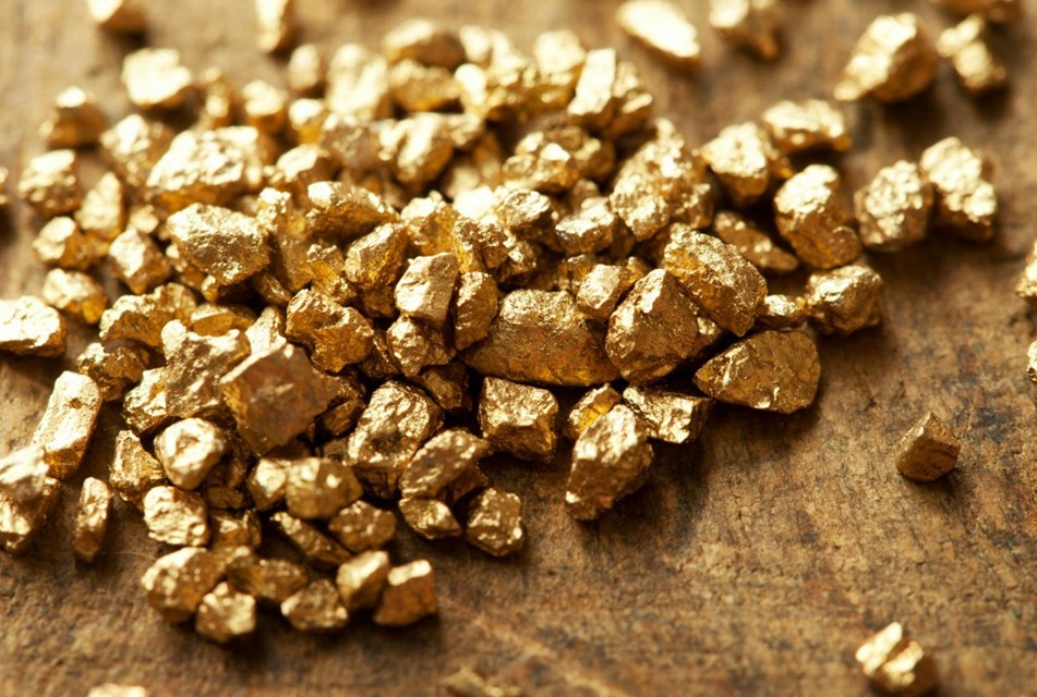 IPE: TENSIONES GEOPOLÍTICAS APUNTAN AL ALZA DEL ORO Y UNA MÍNIMA AFECTACIÓN PARA EXPORTACIONES DEL COBRE