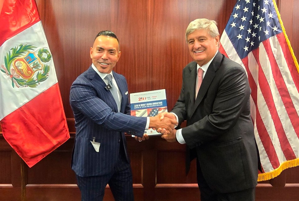 JUAN CHIPOCO, EL PERUANO QUE CONQUISTÓ ESTADOS UNIDOS, ES RECONOCIDO EN EL CAPITOLIO