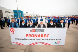 BECARIOS DEL PRONABEC PARTICIPARÁN EN LA GRAN PARADA CÍVICO-MILITAR 2025