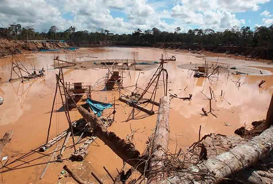 EL REINFO SOLO HA AYUDADO A INCREMENTAR LA MINERÍA ILEGAL EN EL PAÍS