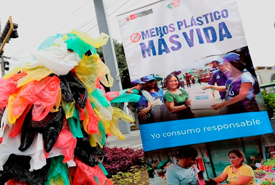EN EL PERÚ SE HAN DEJADO DE USAR 500 MILLONES DE BOLSAS DE PLÁSTICO