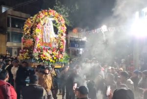 OYÓN SE DESPIDE DE LA VIRGEN DE LA ASUNCIÓN CON EMOTIVA PROCESIÓN