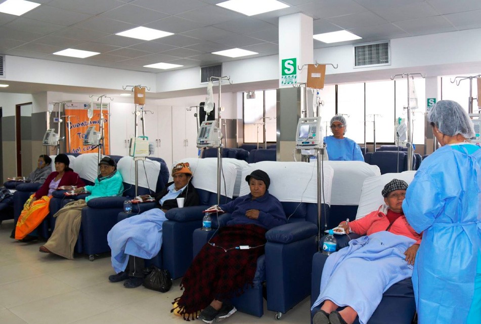 EXISTE UN INSUFICIENTE PRESUPUESTO PARA LA ATENCIÓN DE CASOS DE CÁNCER