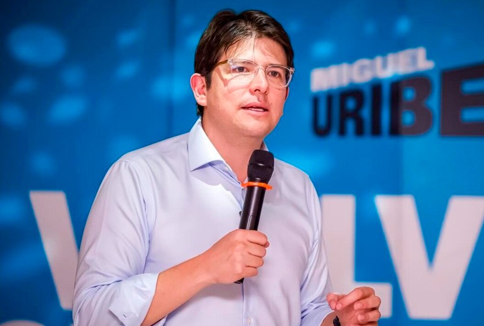 MUERE EL SENADOR Y PRECANDIDATO PRESIDENCIAL COLOMBIANO MIGUEL URIBE TURBAY
