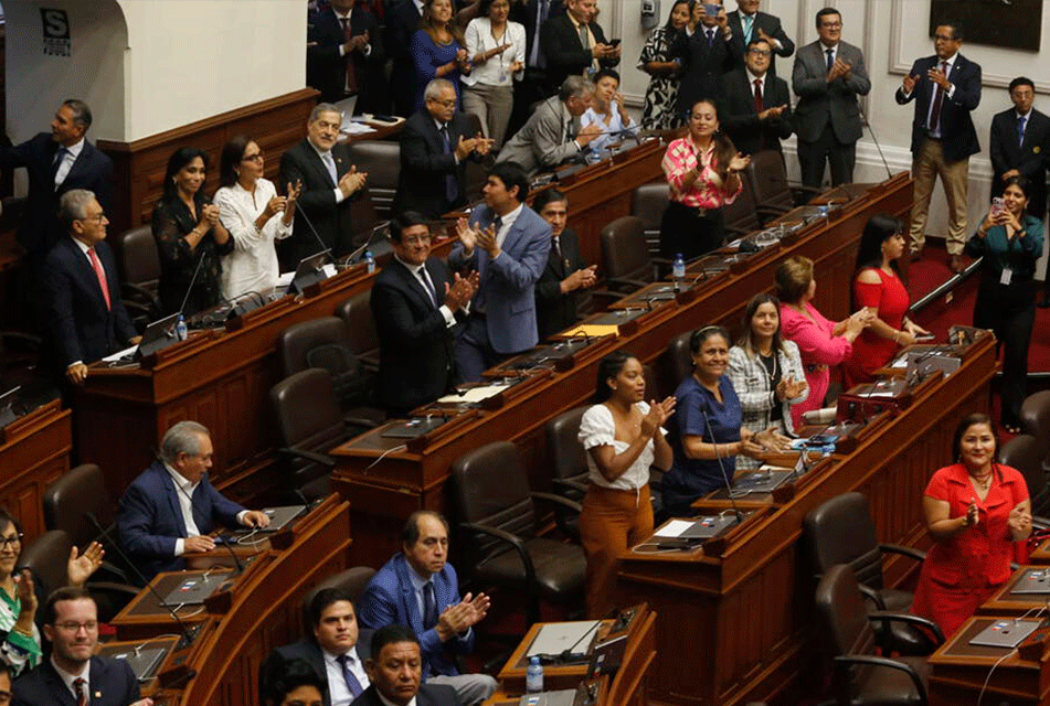 LA LLEGADA DE UN CONGRESO BICAMERAL REPRESENTA UN RIESGO PARA EL PAÍS