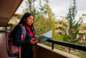 BECA 18-2026: JÓVENES DEBEN TRAMITAR SU CLASIFICACIÓN SOCIOECONÓMICA EN SU MUNICIPALIDAD PARA POSTULAR